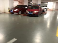 -苏宁电器广场·停车场