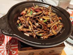 -云海肴·汽锅鸡·云南菜(天山百盛优客店)