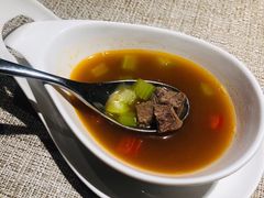 罗宋汤-香樟花园法式铁板烧(恒隆广场店)