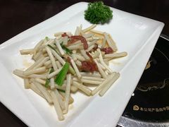 清炒花生苗-巴陵全鱼席(湖南老字号汴河街店 )