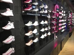 -NIKE品牌体验店(北京蓝色港湾店)