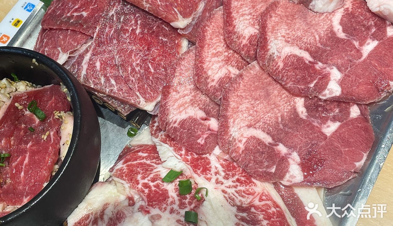 分量超大的韩式烤肉，味道也🉑