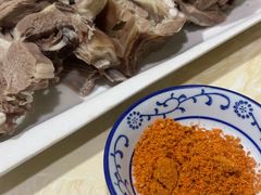 -尕有炕锅烤羊肉