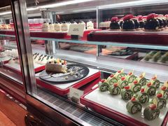 -松山湖凯悦酒店·Café自助餐厅·周末火舞秀表演