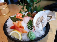 -枝魯枝魯自助料理