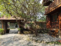 -Lam Vien Restaurant