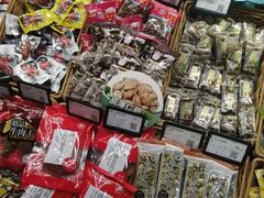 零售区-来伊份(制造局路店)