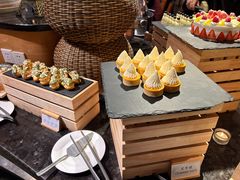 -东华假日酒店自助餐