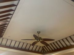 -西昌邛海湾柏樾酒店(原邛海湾柏栎度假酒店)