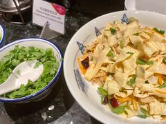 鸡汤菌菇炖豆腐-西安皇冠假日酒店·朱雀咖啡厅