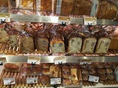 -巴黎贝甜(大宁国际商业广场店)