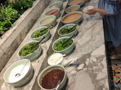 自助调料区-火锅岛潮牌自助餐厅(天津天佑城店)