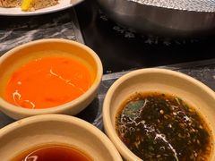 -牛YO寿喜烧·铁板烧和牛火锅自助(市府恒隆店)