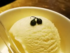 花椒冰淇淋-烤匠麻辣烤鱼(环球中心店)