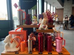 -星巴克(开封万达广场店)