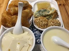 -冰泉豆浆馆(阳朔店)