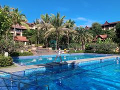 -西双版纳融创皇冠假日度假酒店