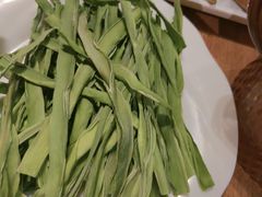 -城墙拐拐火锅(三峡广场黑金冠店)