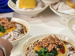 -洪记凉米线(新兴路店)