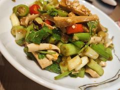 -街角等你.大连海鲜烧烤.经典铁板海鲜串(西安路店)