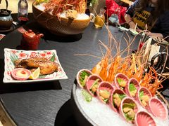 -花潮料理艺食馆(成都万象城店)