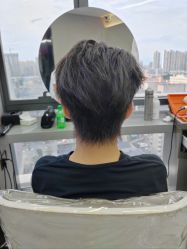 -宫铭烫发染发接发店