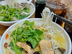 -荣晖咖啡美食(司打口店)