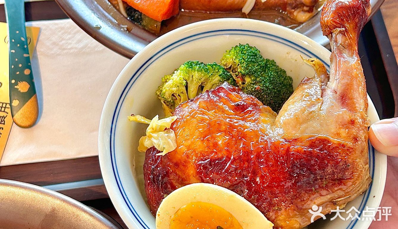 吃到撑！郑州首家！咖喱+砂锅 新吃法 赶紧去吃！