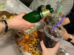 -席娜卡琳火车铁道夜市
