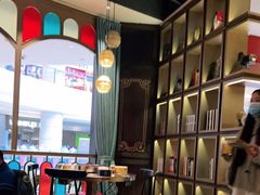 -钱小奴海鲜自助黑金店(杭州滨江龙湖店)