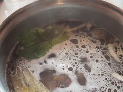 -喃喃椰·糟粕醋·椰子鸡火锅(七堡花园店)