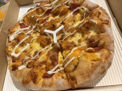 鎏金咸蛋黄嫩鸡披萨-必胜客(八一店)