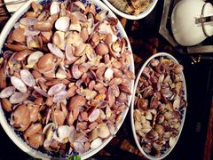 迷你小火锅-贝类-广州中心皇冠假日酒店-环市食坊·海鲜自助餐厅