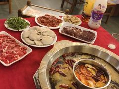 -山城年华老火锅(玉林店)