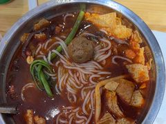 -柳州肥姨妈大骨螺蛳粉(曹路店)