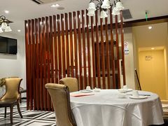 -老人和饭店(淮海中路店)