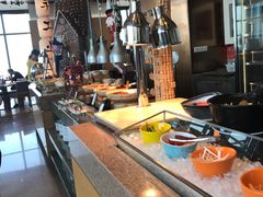 自助取餐区-视界美食自助餐厅·石家庄希尔顿酒店