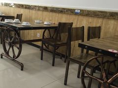 露天位-小叶大馅饺子城