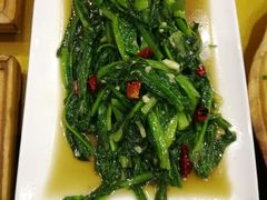蒜蓉油麦菜-乡村馕坑肉·烧烤·新疆菜·本地人更爱吃(阿勒泰首店)