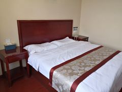 -怡莱酒店(青州宋城古城景区店)