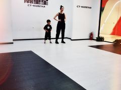 -潮童星少儿形体模特童模培训(上城校区)