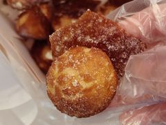 焦糖脆脆香草泡芙-墨茉点心局(国金街店)
