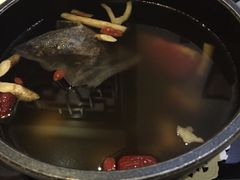一叶一世界藏茶素食火锅(环球中心店)-一叶一世界•素食餐厅(环球中心店)