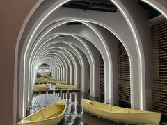 -涨巢·潮玩水疗局