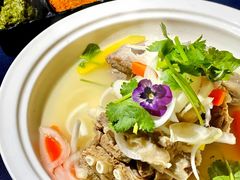 -伊带伊路新疆美食府(呼家楼店)
