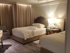 -广州富力丽思卡尔顿酒店