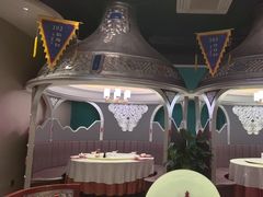 -哈啾嗨·新概念蒙餐(红星新城店)