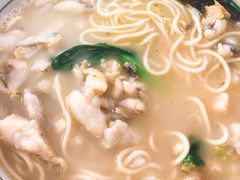 -明呈黄鱼面馆(斜土路店)