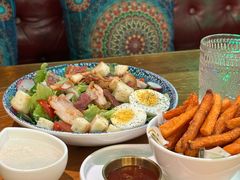 -Famous肥猫墨西哥音乐餐吧(五棵松华熙LIVE店)