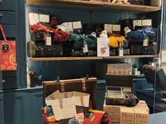 -九又四分之三站台哈利波特商店